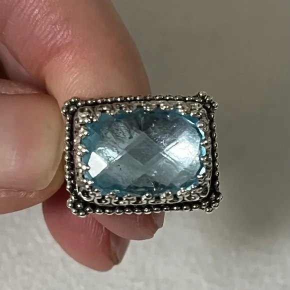 Blue Topaz SS ring - Vanessa Mellet - Size 6